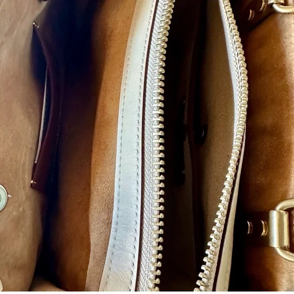 Coach/DisneyRogue 25 Lunar Year of the Dragon Limited Edition,collectible bag - Picture 7 of 12